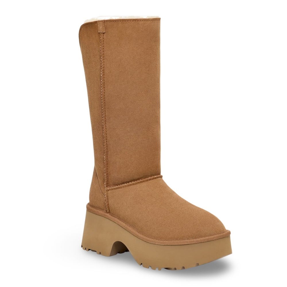 UGG Classic New Heights Cuffable Boots - Picture 2 of 9